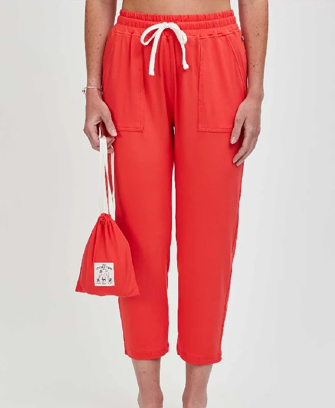 Feminine silhouettes for the modern woman   Ladies Solid Lounge Capri