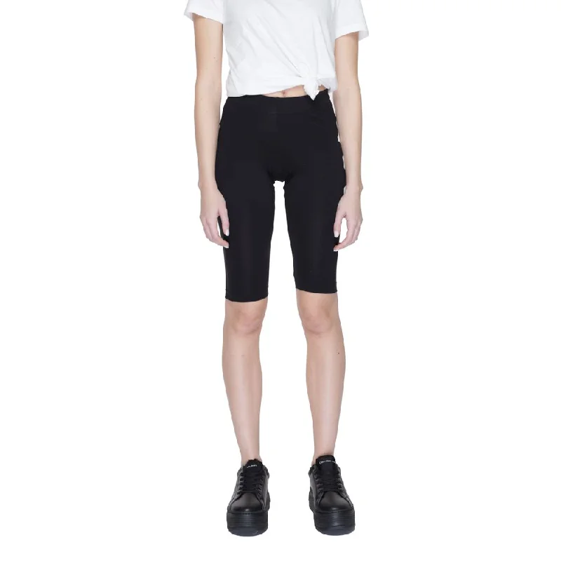 Refresh your wardrobe with high-quality women’s fashion   Icon  Cotton Women's Short