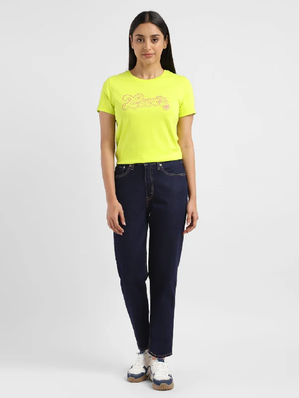 Fashionable, yet affordable women’s apparel   Women's Mid Rise 80S Loose Fit Jeans